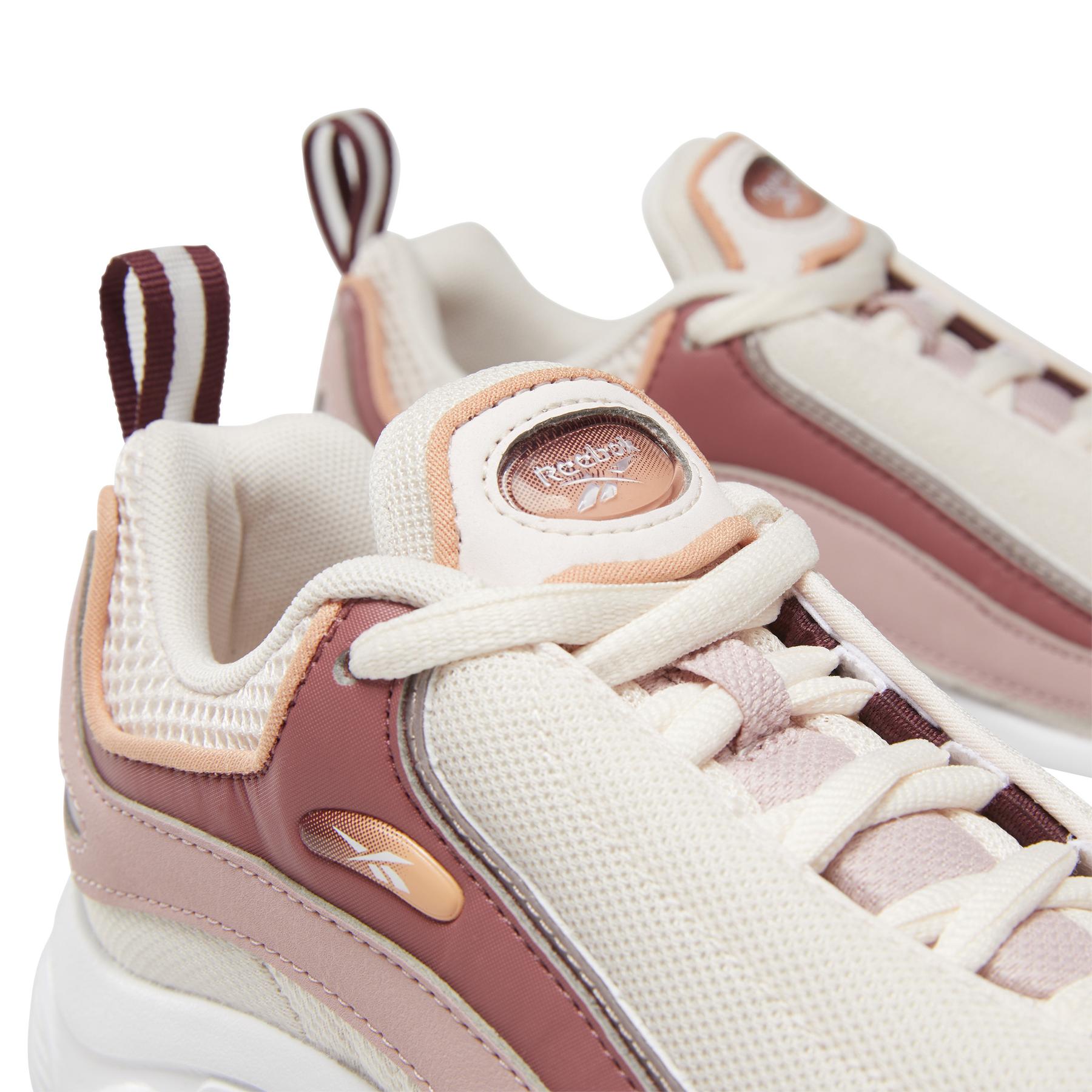 product/r/e/reebok-classics_dv9618_8_footwear_photography_detail_view_2_white_000.jpg