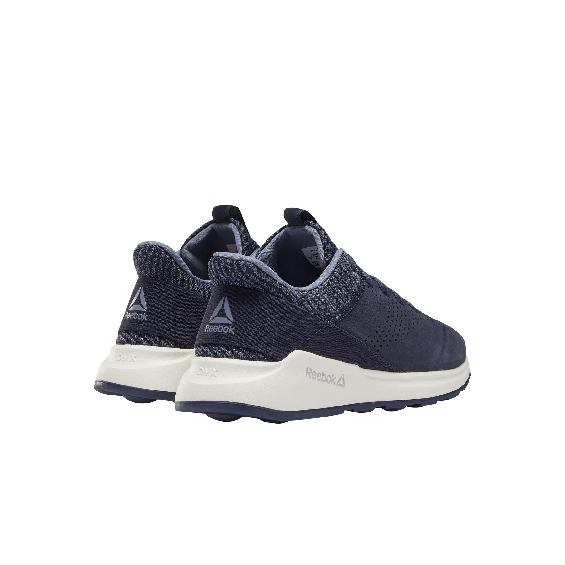 product/r/e/reebok_dv5830_6_footwear_photography_back_lateral_top_view_white_000.jpg