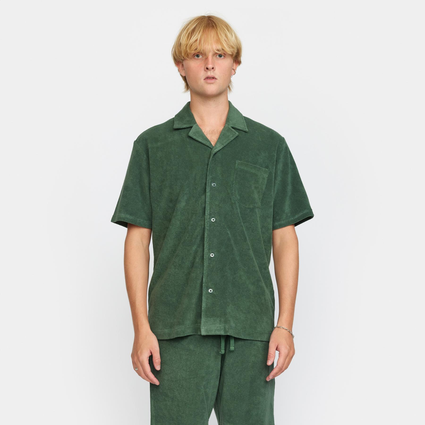 product/r/e/revolution_3823-dustgreen_1.jpg