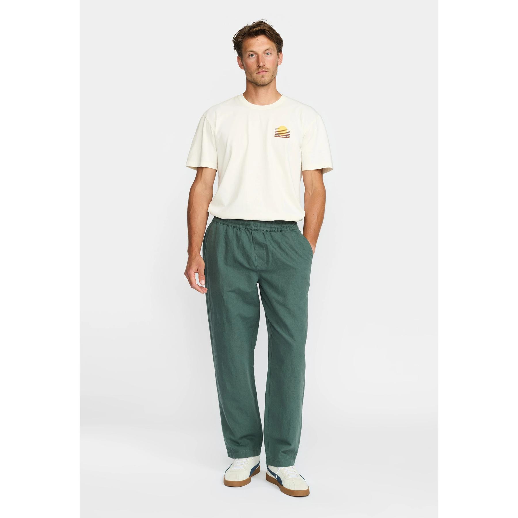 product/r/e/revolution_5890-dustgreen_dustgreen_3.jpg