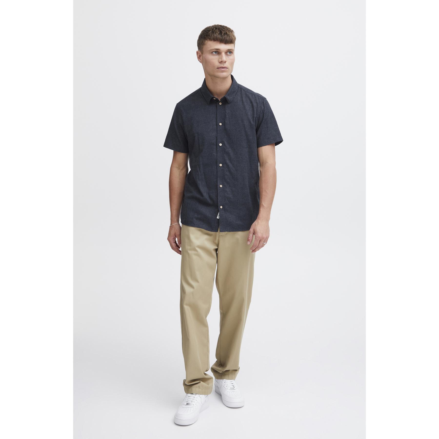 product/s/o/solid_21108223-1940101_0.jpg