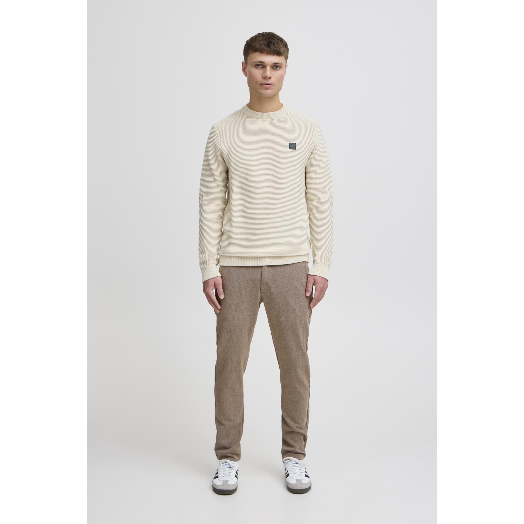 product/s/o/solid_21200141-7954091_3.jpg