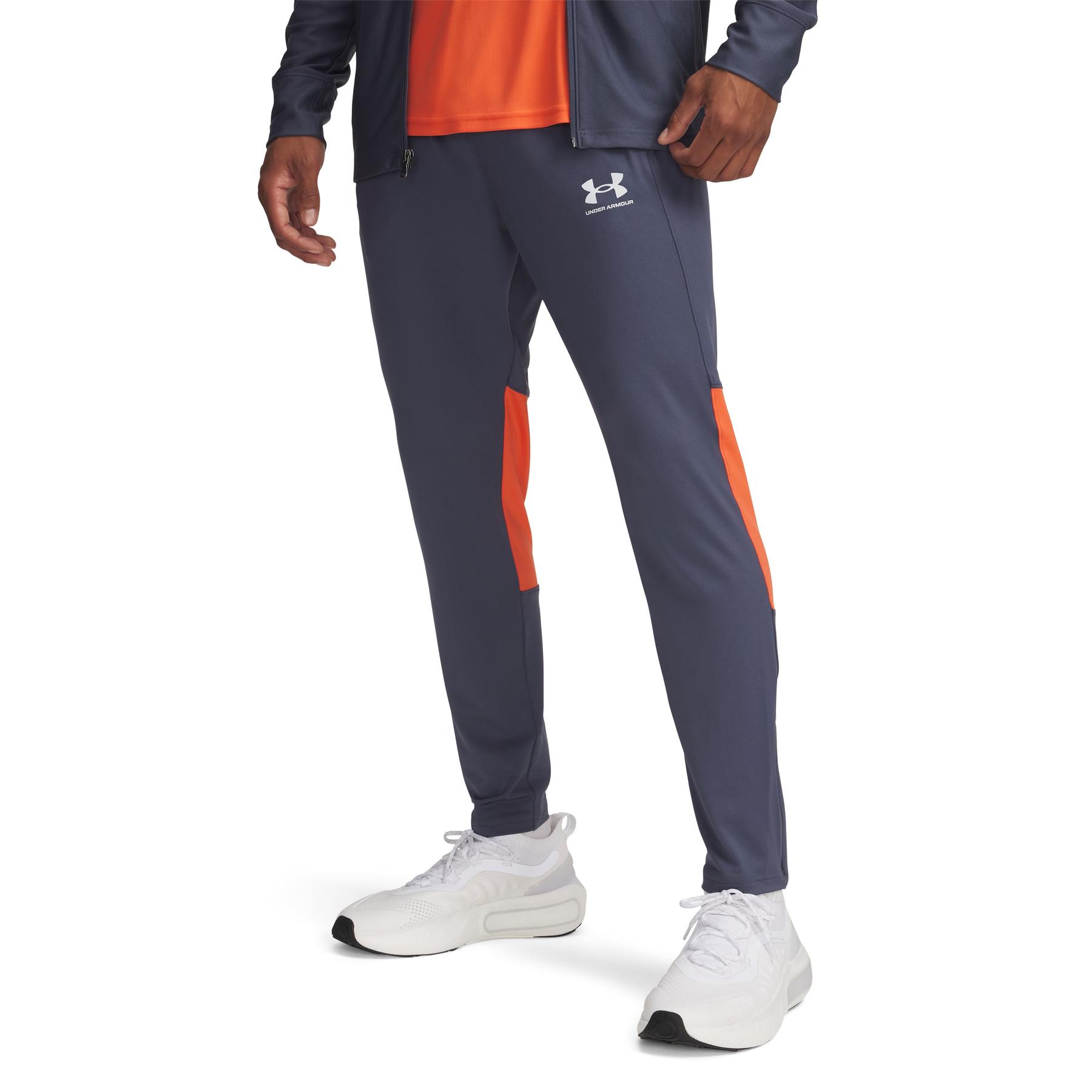 product/u/n/under-armour_1379587-044_downpour-gray-fire-white_1.jpg