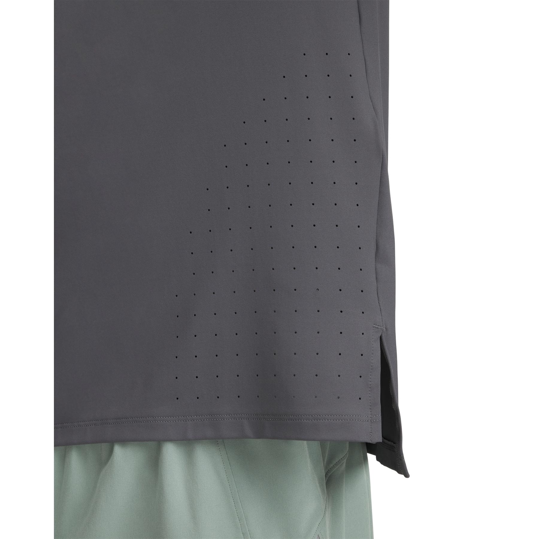 product/u/n/under-armour_1389802-025_2_2.jpg