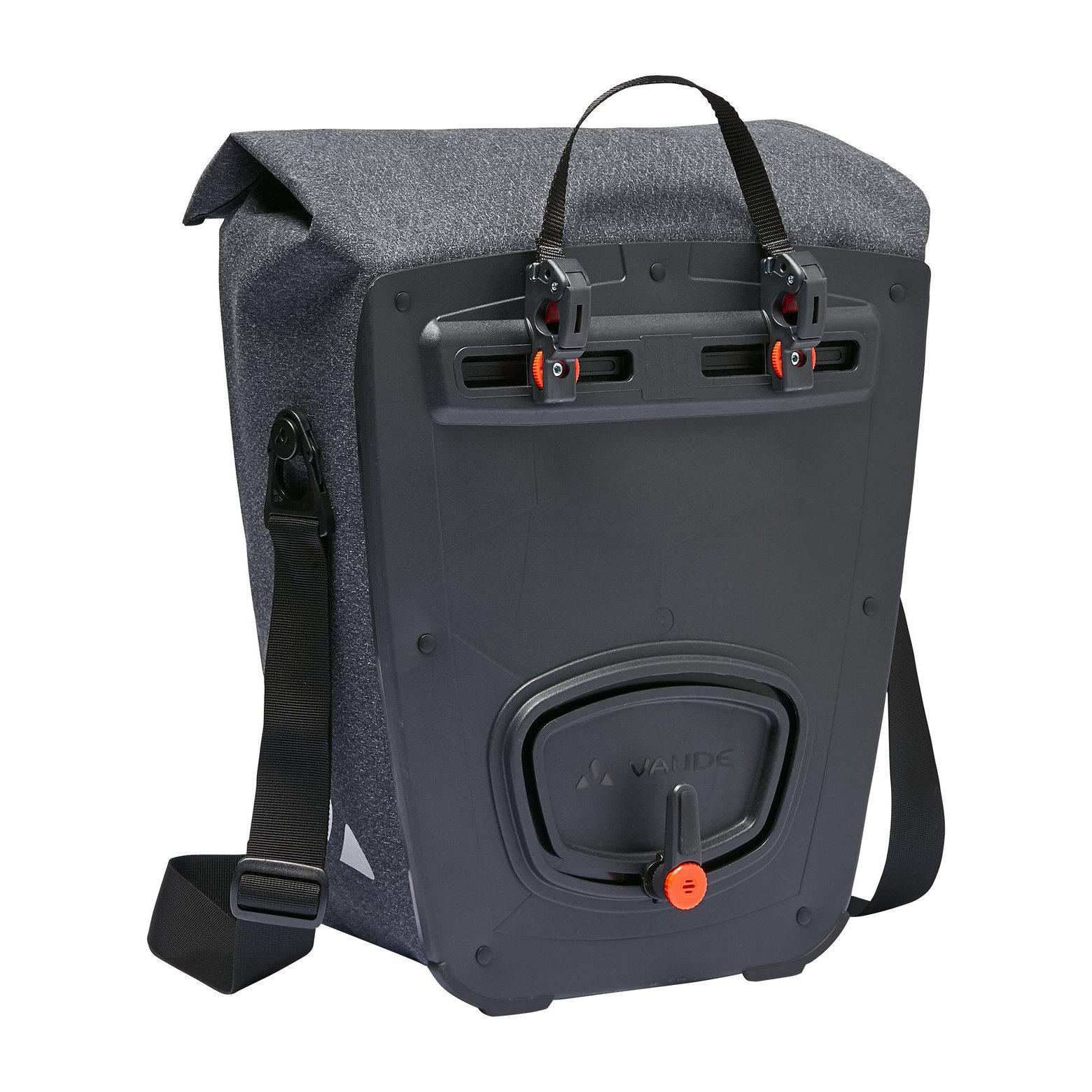 product/v/a/vaude_15964-215_black_2.jpg