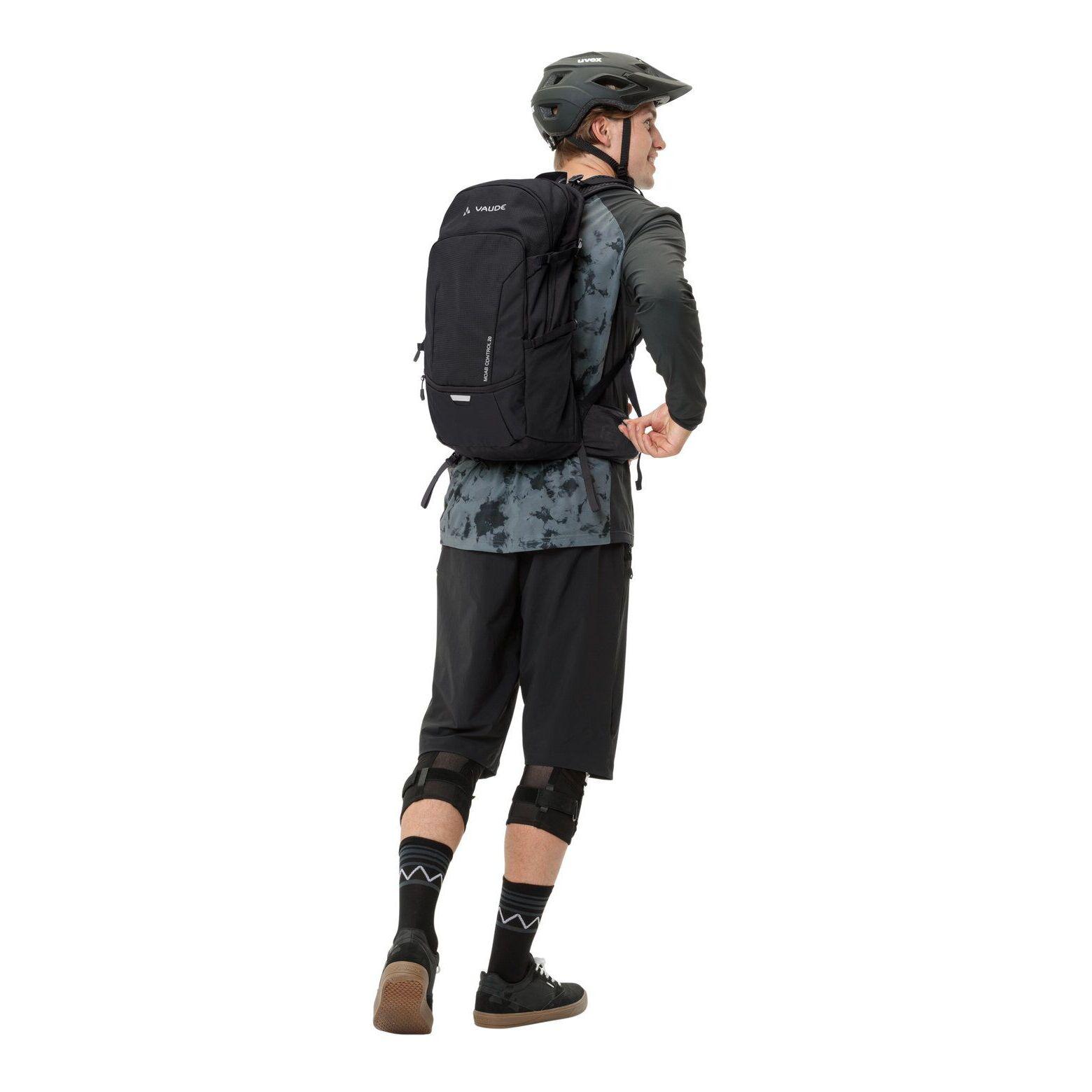 product/v/a/vaude_45444-215_black_10.jpg