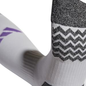product/a/d/adidas_ht5024_gris-fonce_6.jpg