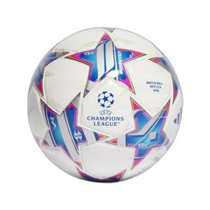 product/a/d/adidas_ia0944_white_2.jpg