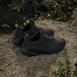 product/a/d/adidas_id0892_16_footwear_photography_heromrktng_view_6-nw091625.jpg