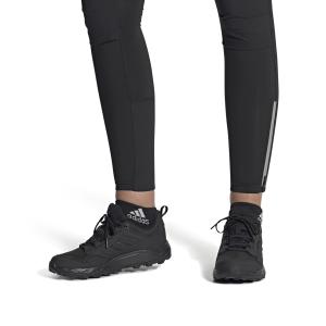 product/a/d/adidas_if5029_11_footwear_on_model_front_view_white-nw110824.jpg