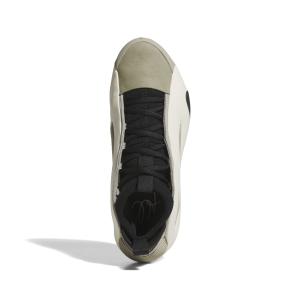 product/a/d/adidas_ig6649_3_footwear_photography_top_portrait_view_white-nw110924.jpg