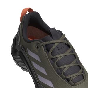 product/a/d/adidas_ig8861_8_footwear_photography_detail_view_1_white.jpg