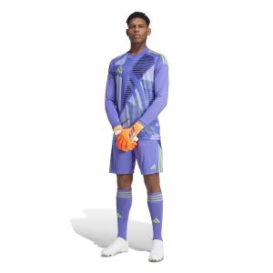 product/a/d/adidas_it2413_6_apparel_on_model_standard_outfit_view_white.jpg