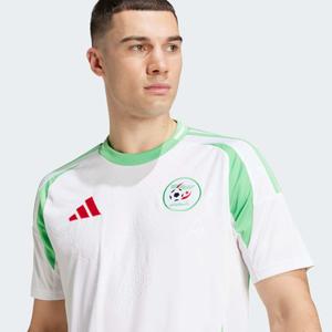 product/a/d/adidas_it2731_white_6.jpg