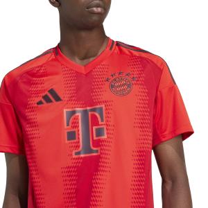 product/a/d/adidas_it8511_9_apparel_on_model_detail_view_2_whiterep2.jpg