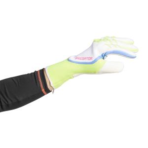 product/a/d/adidas_jf8899_2_hardware_on_model_detail_view_1_white.jpg