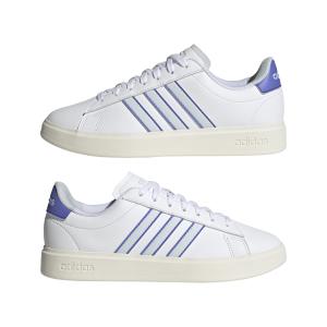 product/a/d/adidas_jh8676_10_footwear_photography_mirrored_pair_view_white-nw091625.jpg