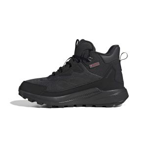 product/a/d/adidas_jh8777_5_footwear_photography_side_medial_center_view_white-nw091625.jpg