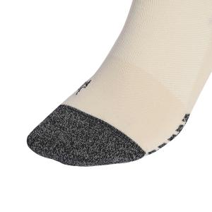 product/a/d/adidas_jj2155_2_hardware_photography_detail_view_1_white.jpg