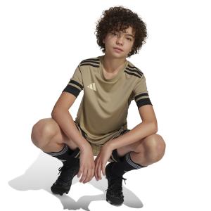 product/a/d/adidas_jp3415_8_apparel_on_model_detail_view_2_white.jpg