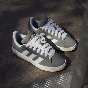 product/a/d/adidas_jr0542_16_footwear_photography_heromrktng_view_5-nw091625.jpg
