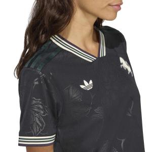 product/a/d/adidas_kc3491_7_apparel_on_model_detail_view_2_white.jpg