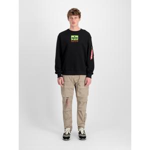 148311-03-sweatshirt-avec-logo-en-satin-alpha-industries-black