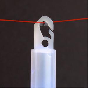 08-202401-baton-lumineux-12-heures-cyalume-chemlight-jeune-15-5-cm