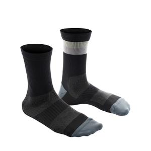 product/d/a/dainese_2039900002-93l_black-brooklin_1.jpg