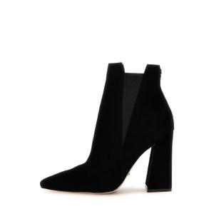 fl8avh-sue10-black-bottines-femme-guess-avish-noir
