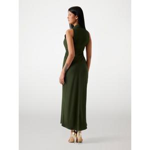 product/g/u/guess_w5yk0a-wgs70-a81u_green-depths_3.jpg