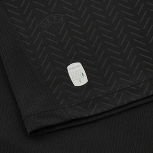 product/m/a/macron_58575165_noir-blanc-black_6.jpg