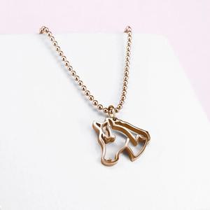 pt-pe-02-hw-rg-00-xx-pendentif-cheval-femme-ponytail-co-rose-gold-tu