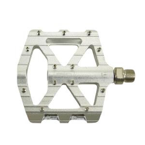 pesd2004-pedales-sd-components-flatpedal-v2-argente-8-5x8-5-cm