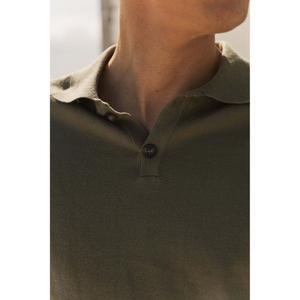 product/t/h/the-resort-co_ps2100300_khaki_3.jpg